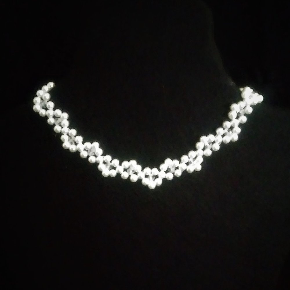 Elegant Crystal Pearl Necklace, handmade